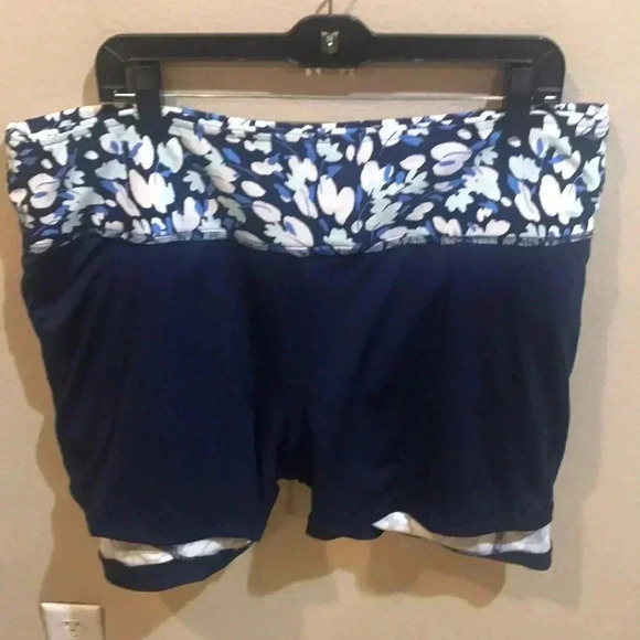 Lady Hagen Floral Print Navy Blue Skort-Size XXL - Picture 5 of 10